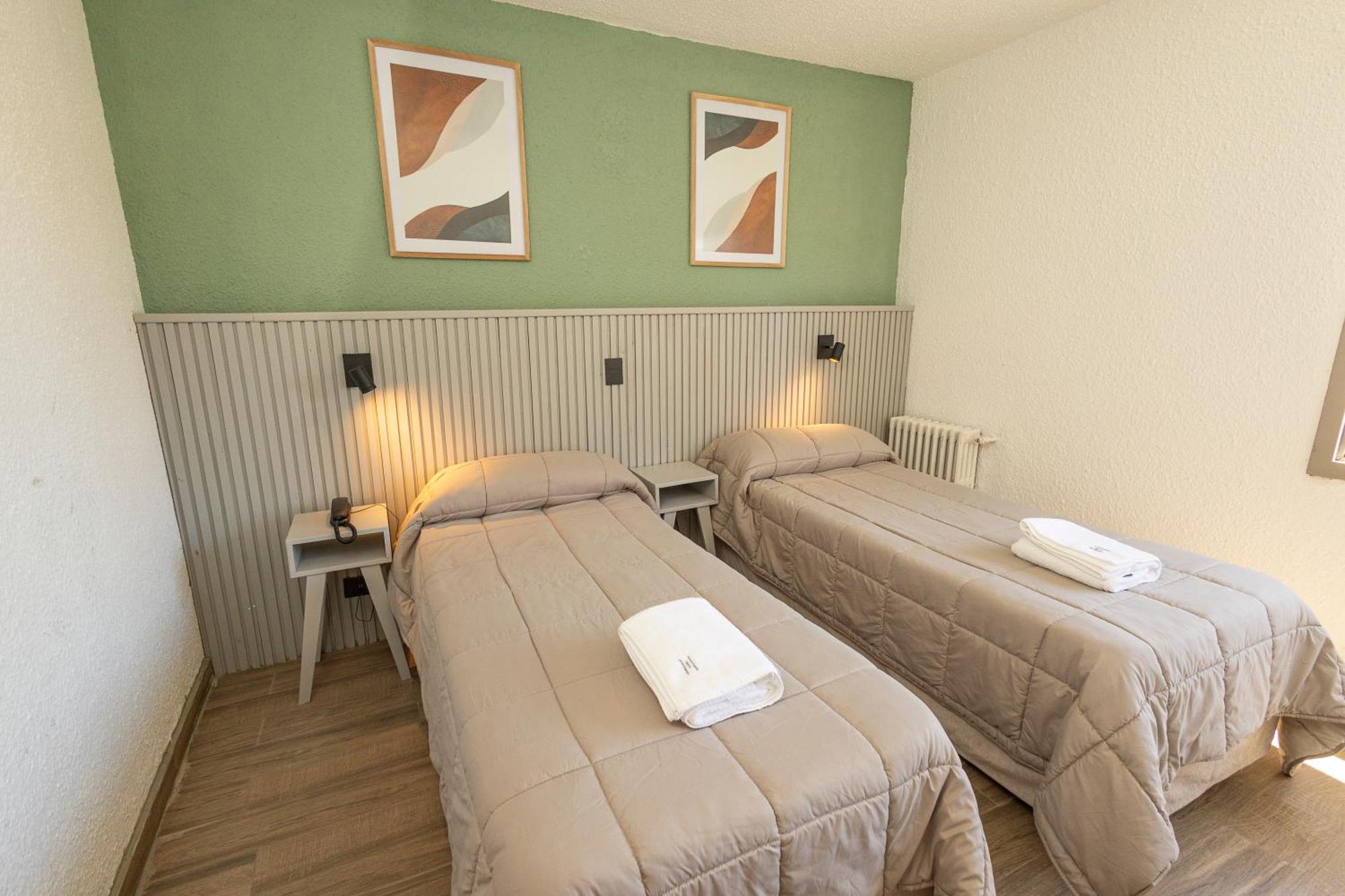 M382 Hotel Bariloche Екстер'єр фото
