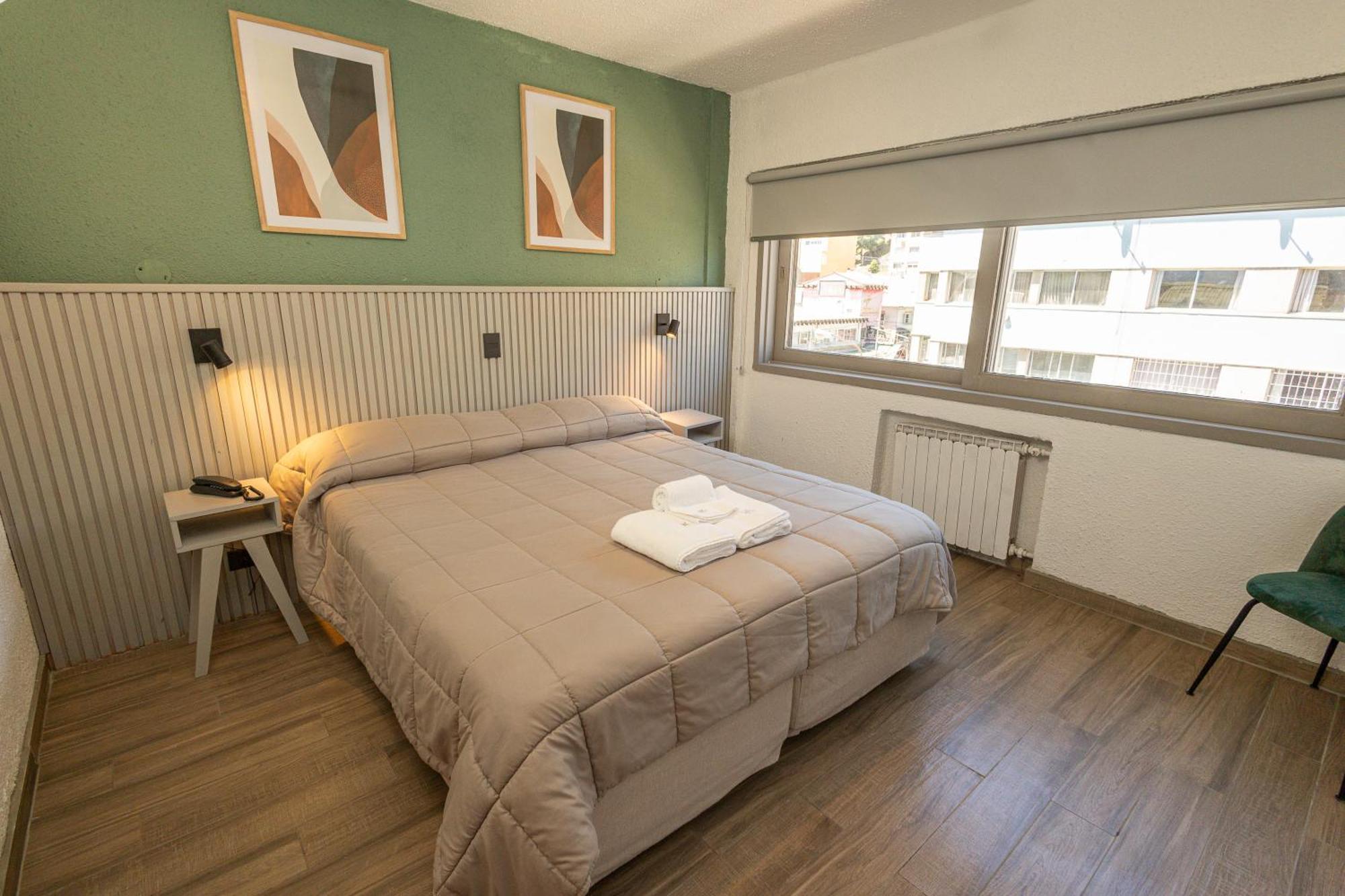 M382 Hotel Bariloche Екстер'єр фото