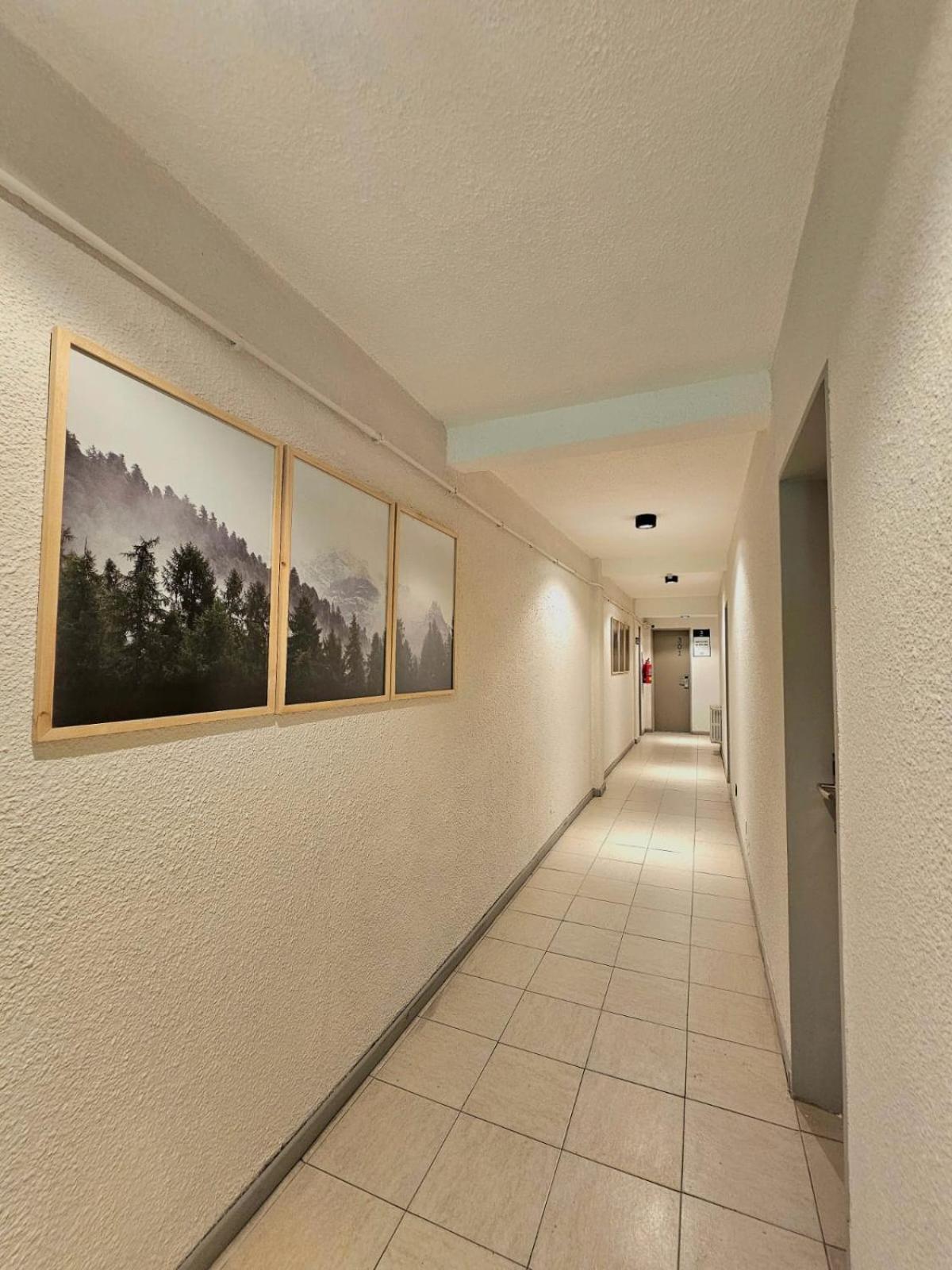 M382 Hotel Bariloche Екстер'єр фото